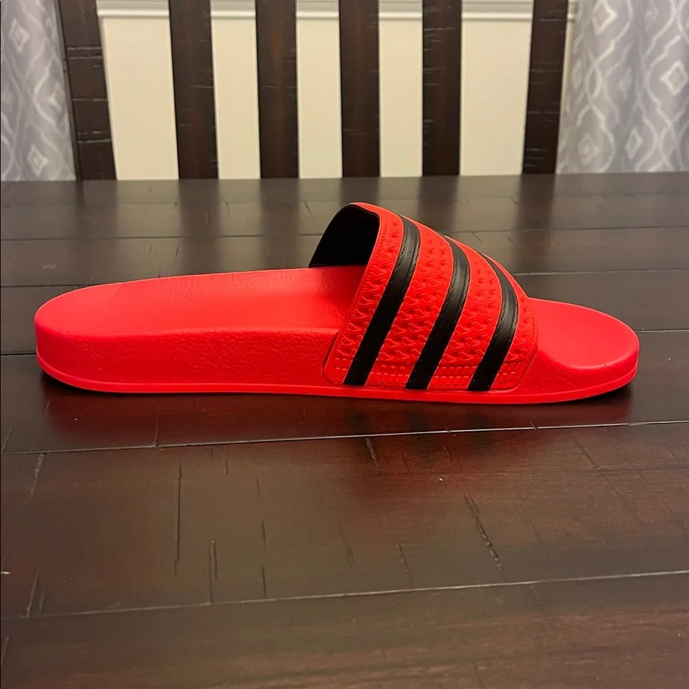 Adidas Adilette Slides Shoes Sandals JR3619 Made in Italy red Mens Size 11